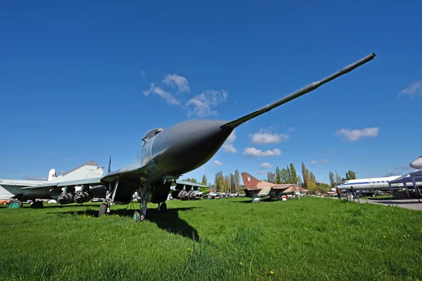 Combate frontal MIG en el Museo de Aviación de Kiev . — Foto de Stock