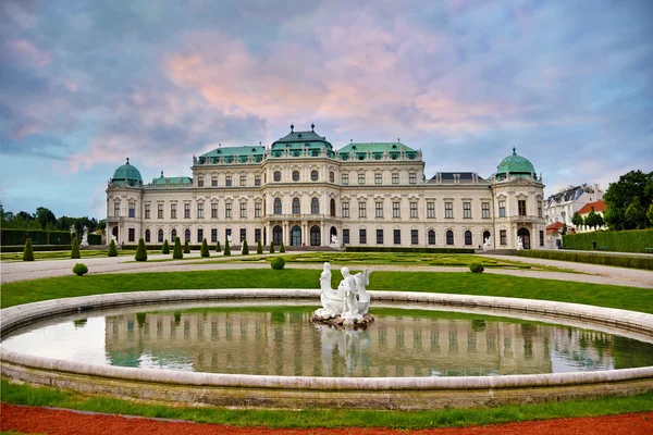 Beautiful View Schloss Belvedere Vienna Austria Europe Background Cloudy Sky — Stock Photo, Image