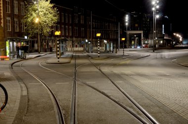 Amsterdam, Ne de yol tramvay ile soyut cityscape izler