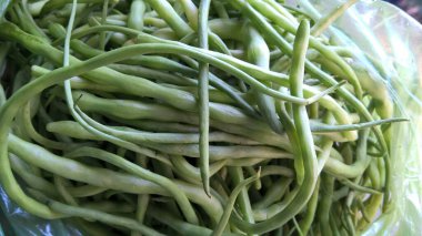 Moongra sebzesi olarak da bilinen turp kabukları.