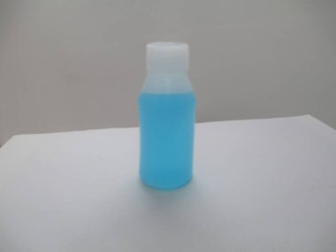 El dezenfektanı çok amaçlı kullanım için sıkça kullanılır.