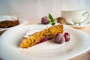 Ahududu cake