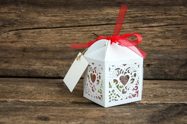 Vintage gift box on wooden background — Stock Photo, Image