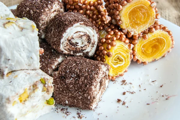 Assorted Turkish Delight bars (caramelle morbide ricoperte di zucchero ) — Foto Stock