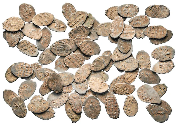 Старі гроші Росії XVII століття. Срібні монети ізольовані. — стокове фото