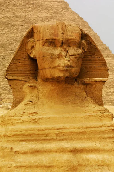 Sphinx och pyramiderna i Egypten — Stockfoto