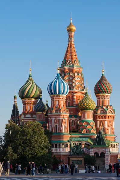 Cathedral of the Protection of Most Holy Theotokos on the Moat ( — Stock Photo, Image