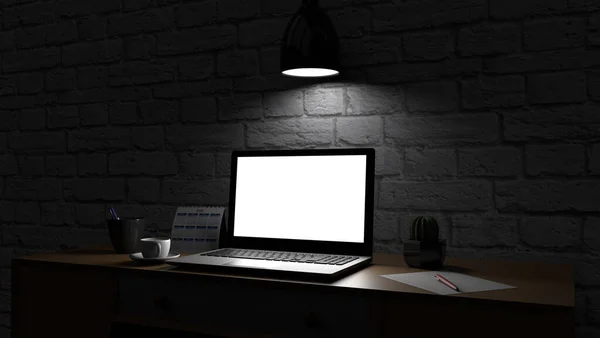 頭上の光とアクセサリーでワークスペースのモックアップと暗いノートパソコン 暗いワークスペースやオフィスのためのムード照明 ストック画像