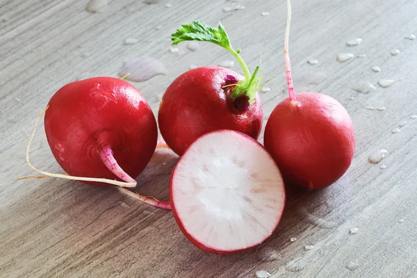 Red and yummy radishes — Stock Photo, Image