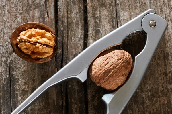 Nueces y cascanueces — Foto de Stock