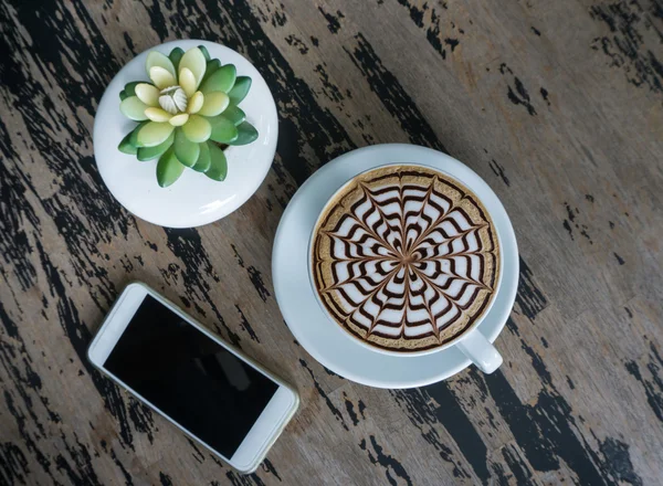 Tasses de café moka sur table en bois — Photo