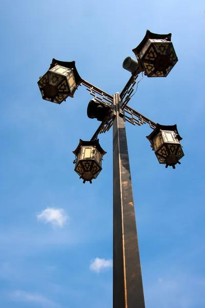 Poste de luz estilo chino . — Foto de Stock