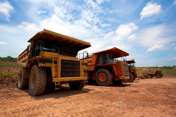 Big mining truck unload coal