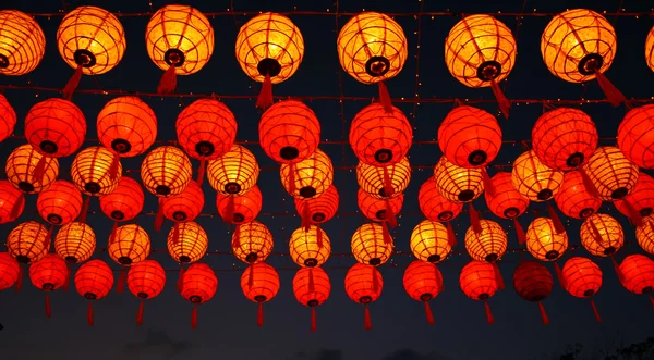 Muitas lanternas chinesas — Fotografia de Stock