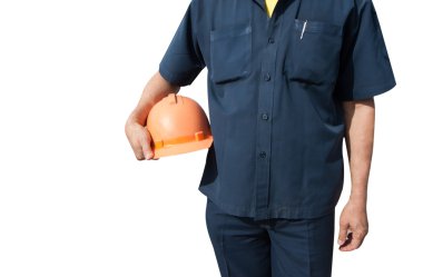 işçi güvenliği için turuncu kask adam üzerinde tutan mühendisi