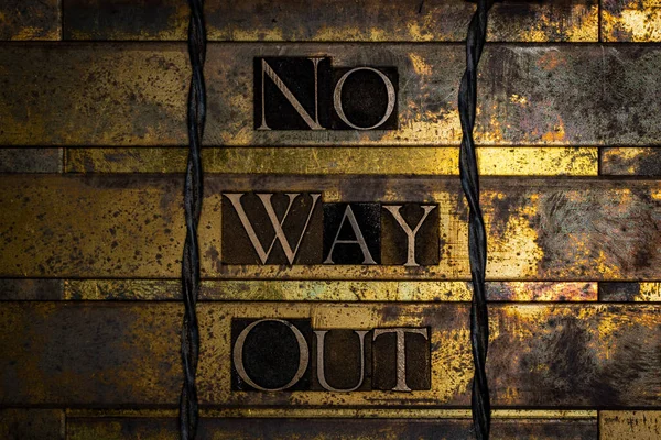 Nenhuma Mensagem Texto Way Out Cobre Grunge Texturizado Fundo Ouro — Fotografia de Stock