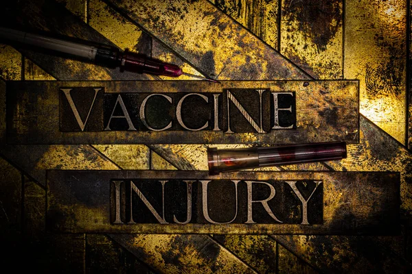 Vakcina Sérülés Szöveg Vér Fröccsent Fecskendő Texturált Grunge Réz Vintage — Stock Fotó