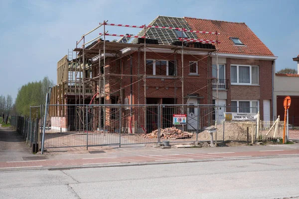 Sint Gillis Waas Bélgica Abril 2021 Edificio Adosado Completamente Renovado — Foto de Stock
