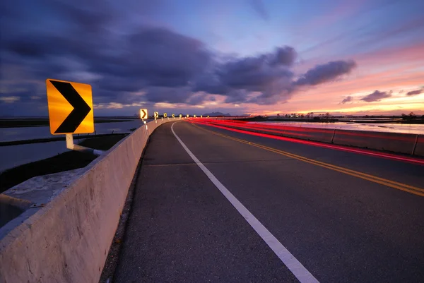 Weg in de nacht — Stockfoto