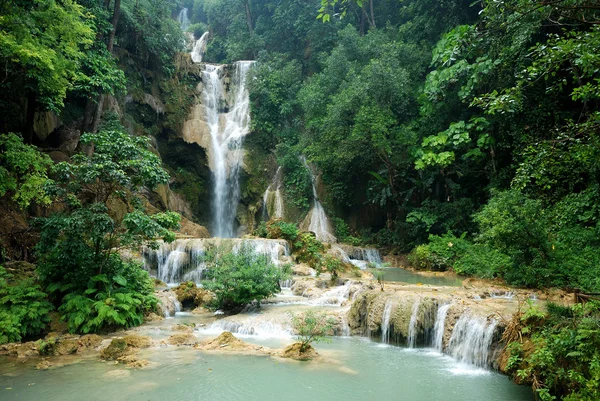 Kuang Si Waterfall — Stock Photo, Image