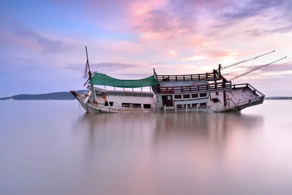 海のタイ釣り船 — ストック写真