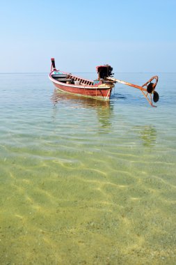 Tay longtail tekneler