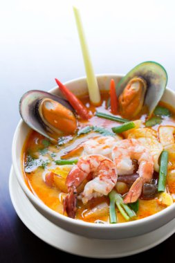 Tom yum çorbası, Tayland gıda