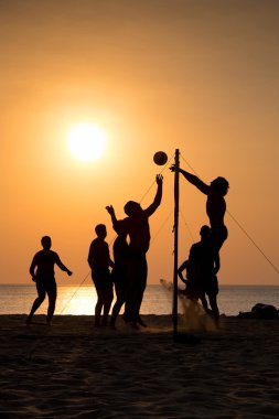 siluet plaj voleybolu