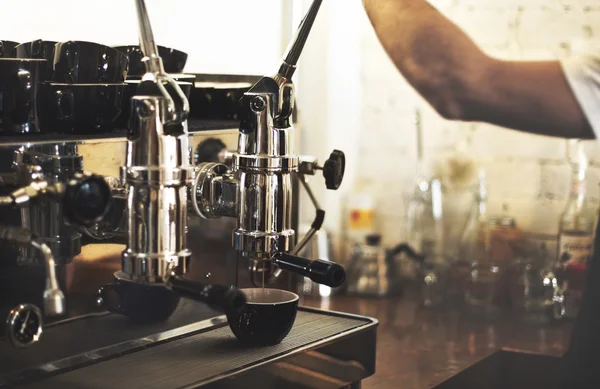 Homem proprietário no café — Fotografia de Stock