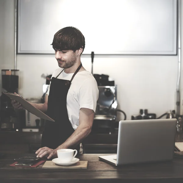 Serviço de Café Barista — Fotografia de Stock