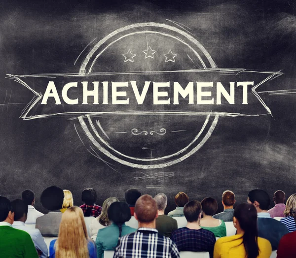 İnsanlar seminer ve başarı kavramı