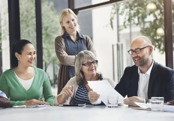 Reunión de Empresarios Concepto de Trabajo en Equipo Corporativo — Foto de Stock