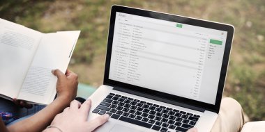 E-posta Laptop küresel