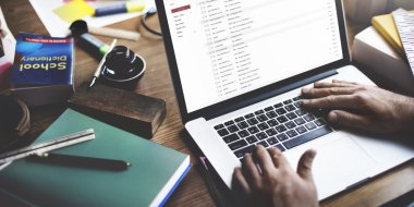 Dijital aygıt üzerinde iletişim  