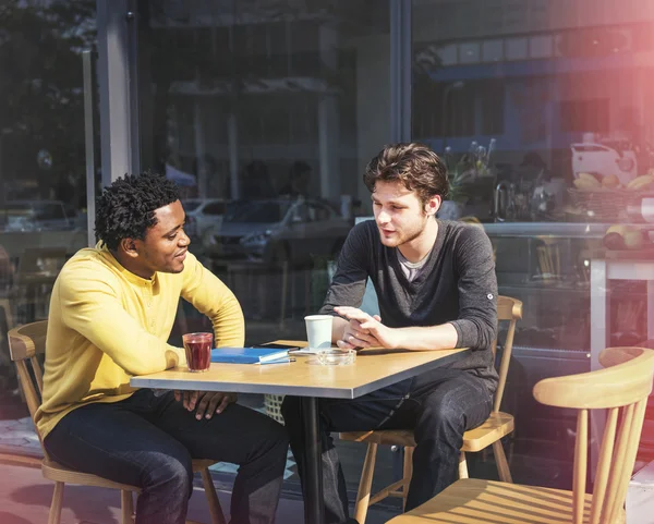 Gente hablando, concepto de unidad — Foto de Stock