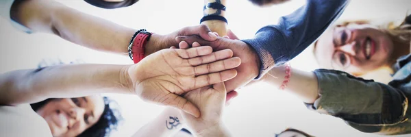 Team händer tillsammans — Stockfoto