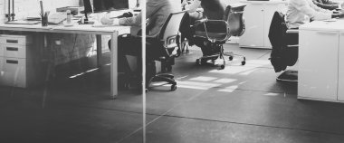 İş adamları meşgul