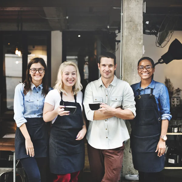 Equipe perto de Barista Cafe — Fotografia de Stock