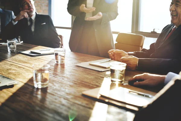 Gente de negocios en reunión — Foto de Stock