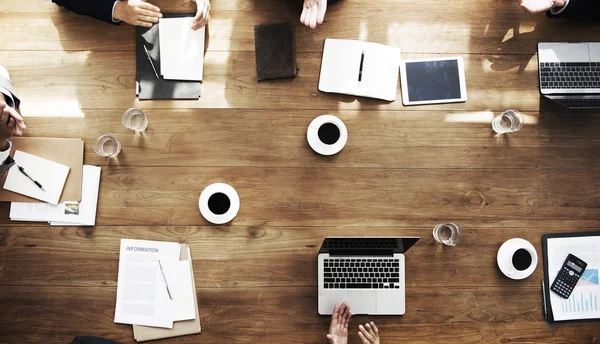 Empresários em reunião — Fotografia de Stock