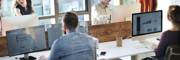 Imprenditori che lavorano — Foto Stock