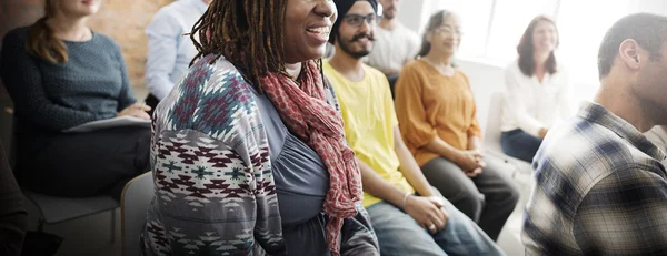 Diversità Persone all'incontro — Foto Stock