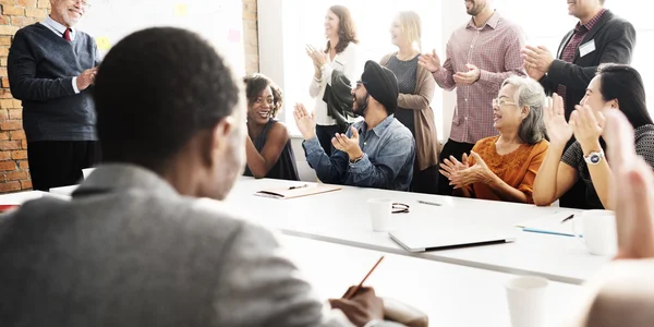 Diversity people applauding — Stock Photo, Image