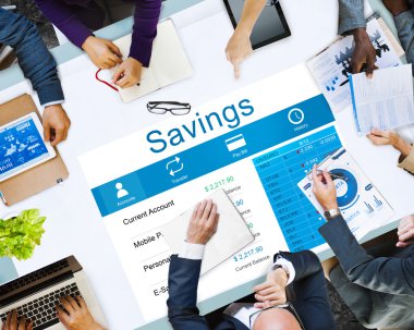 Bir grup insan birlikte çalışma 