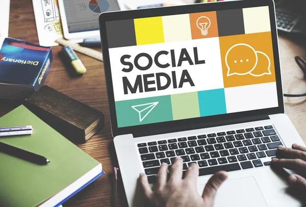 Concetto di connessione ai social media — Foto Stock