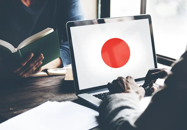 Japan flagga på datorskärmen — Stockfoto