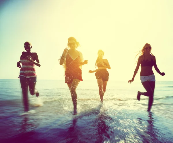 Amicizia Libertà in spiaggia, Concetto di vacanza — Foto Stock