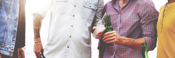 Hipster Beber Juntos Amigos Conceito — Fotografia de Stock