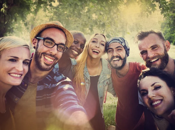 Diverse friends at Summer — Stock Photo, Image