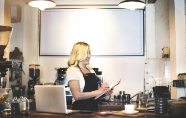 Barista Cafe kahve yapma